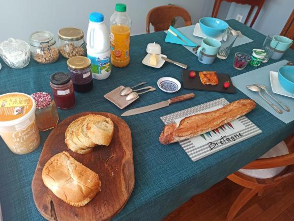 La Douceur Saumuroise Avec Petit Dejeuner ภายนอก รูปภาพ